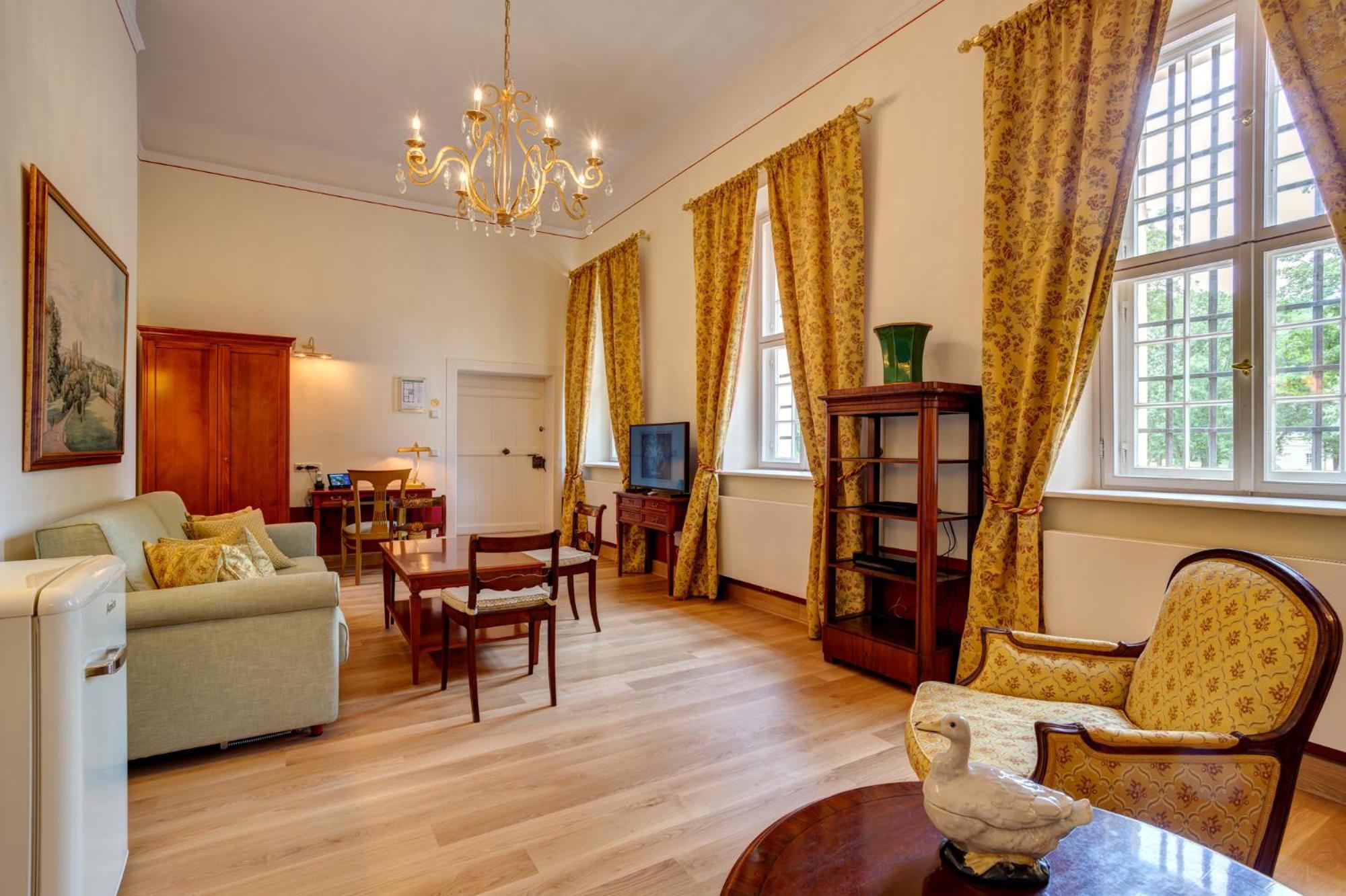 Urlaubsresidenz Marstall Und Kanzlei Im Schlossensemble Lübbenau Δωμάτιο φωτογραφία